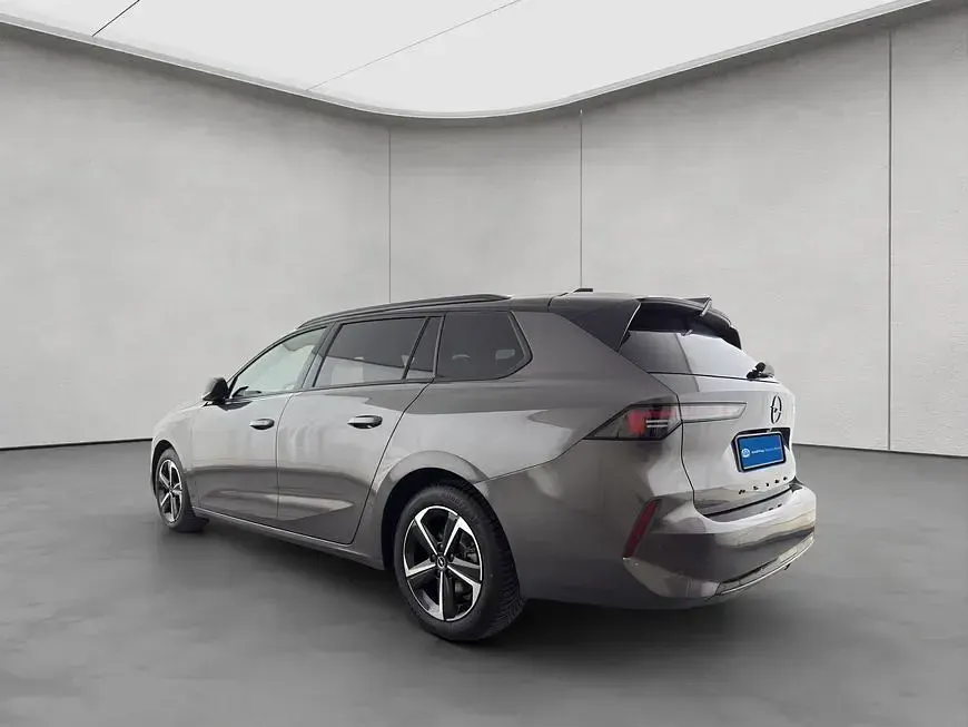 Gebraucht Opel Astra 131 PS (96 kW) 2025 Grau Kleinwagen