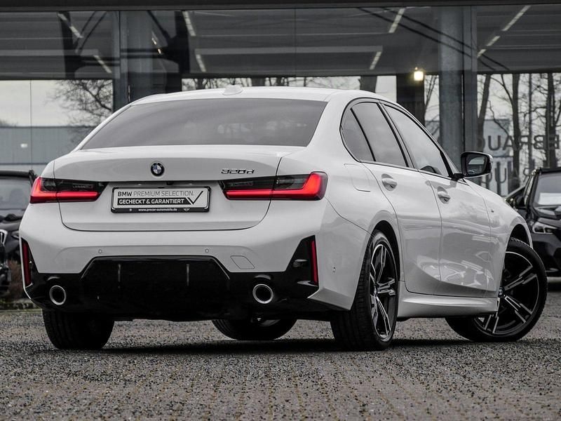 Gebraucht BMW 320 M Sport 190 PS (139 kW) 2025 Weiß Limousine