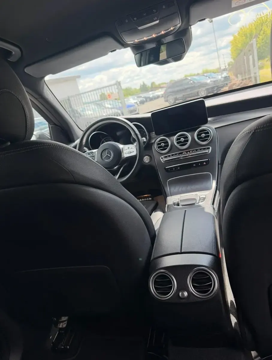 Gebraucht Mercedes GLC300e 320 PS (235 kW) 2020 Grau SUV