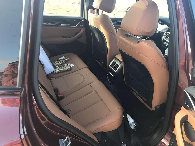 Gebraucht BMW iX3 M Sport 210 kW (286 PS) 2024 Rot SUV