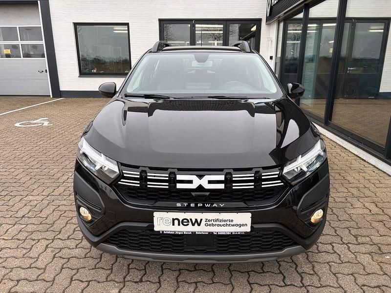 Gebraucht Dacia Sandero Expression 91 PS (66 kW) 2024 Schwarz Limousine