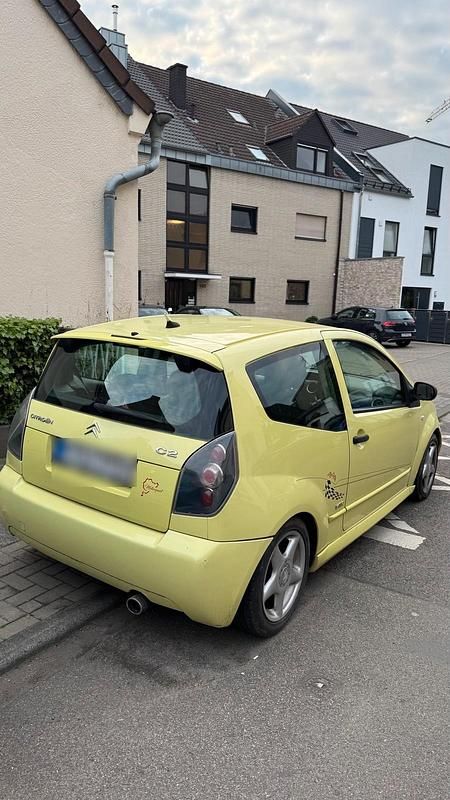 Brugt Citroën C2 60 HK (44 kW) 2005 Gul Hatchback