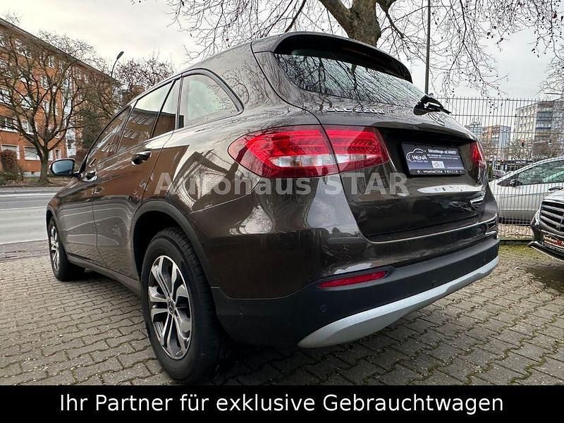 Gebraucht Mercedes GLC220 170 PS (125 kW) 2017 Braun SUV