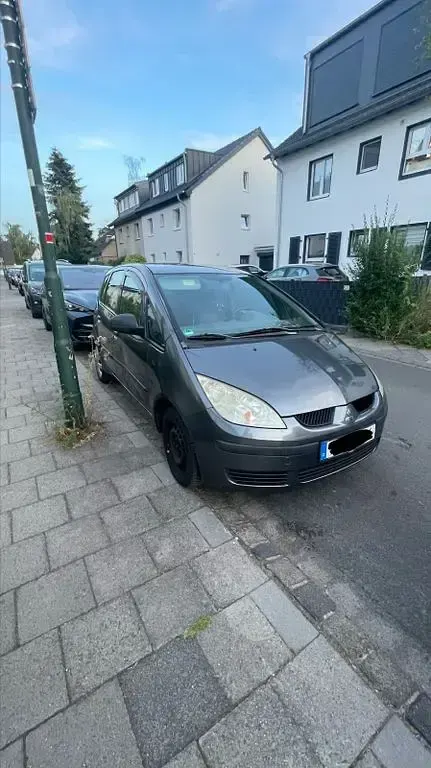 Gebraucht Mitsubishi Colt 68 PS (50 kW) 2005 Grau Kleinwagen