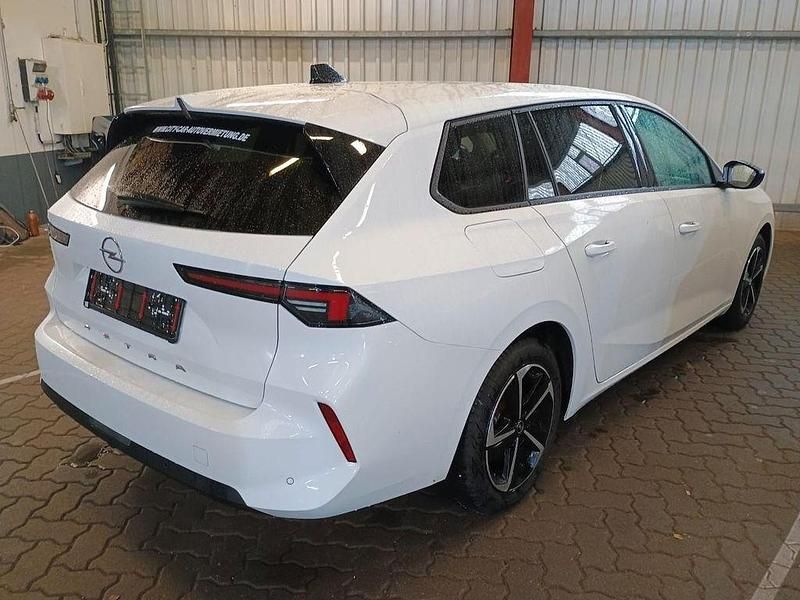 Gebraucht Opel Astra Edition 131 PS (96 kW) 2024 Weiß Kombi
