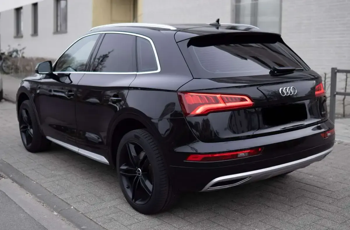 Gebraucht Audi Q5 S-Line 190 PS (139 kW) 2017 Schwarz SUV