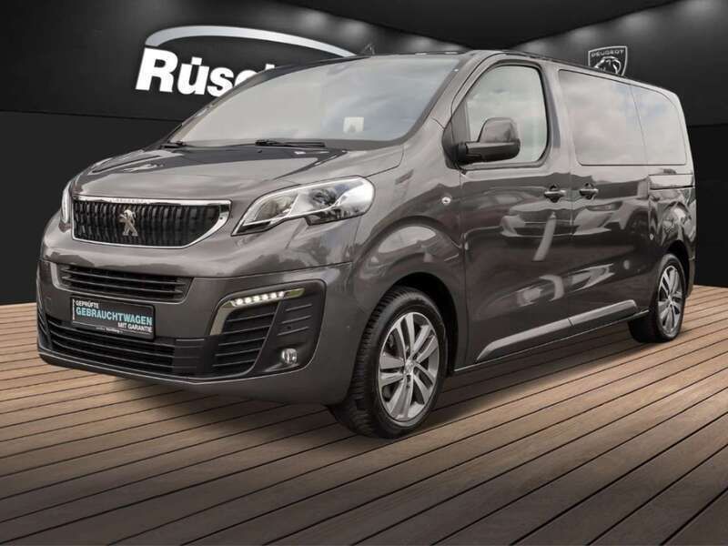 Grau Gebraucht 2020 Peugeot Traveller Allure Van / Kleinbus | 36.980 € (Etwas zu teuer) - Bild 1/4