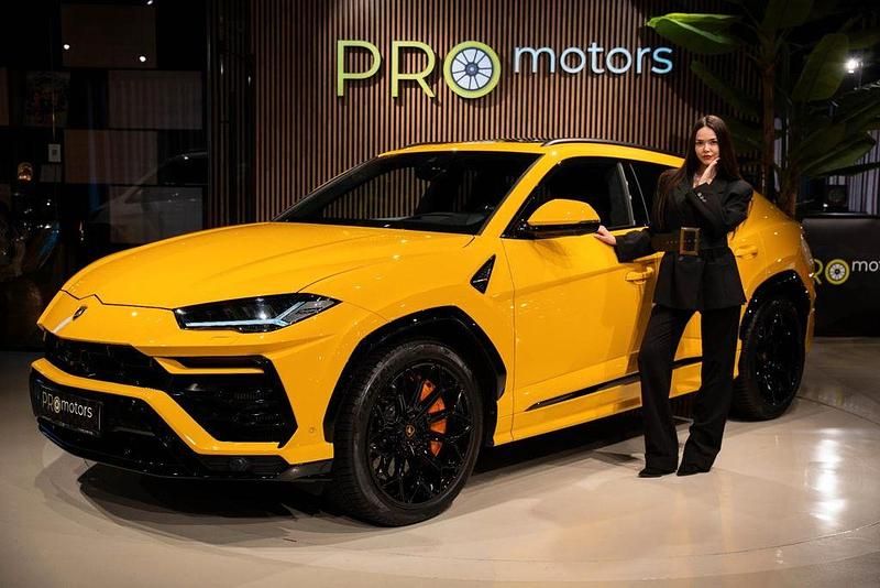 Usata Lamborghini Urus 650 CV (478 kW) 2020 Giallo SUV
