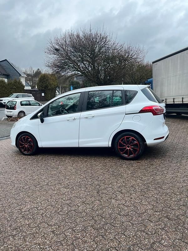 Gebraucht Ford B-MAX 101 PS (74 kW) 2013 Weiß Van / Kleinbus
