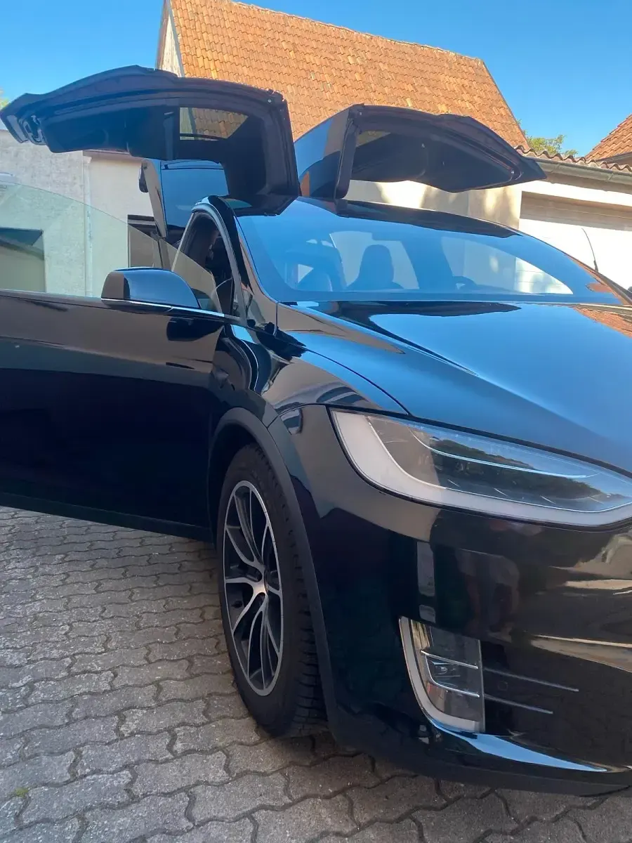 Used Tesla Model X 325 kW (443 HP) 2017 SUV