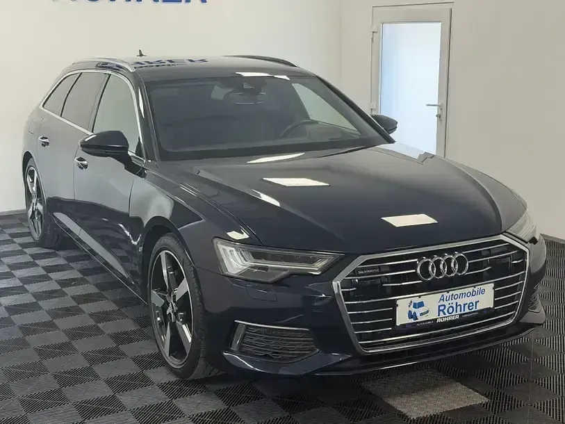 Gebraucht Audi A6 Ambiente 245 PS (180 kW) 2019 Firmamentblau metallic Kombi