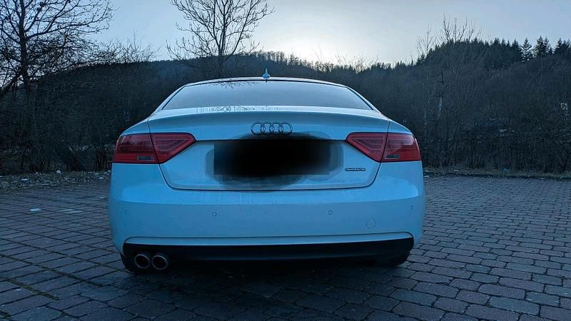 Gebraucht Audi A5 Sportback 245 PS (180 kW) 2016 Weiß Kleinwagen