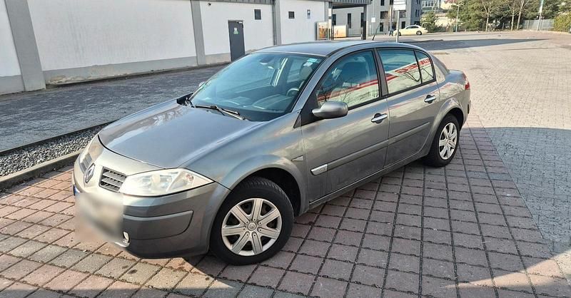 Gebraucht Renault Mégane II 112 PS (82 kW) 2003 Grau Limousine