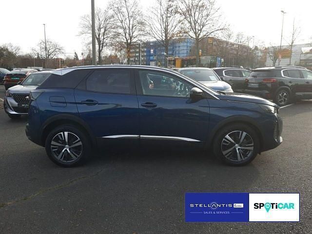 Gebraucht Peugeot 3008 Allure 131 PS (96 kW) 2023 Blau SUV