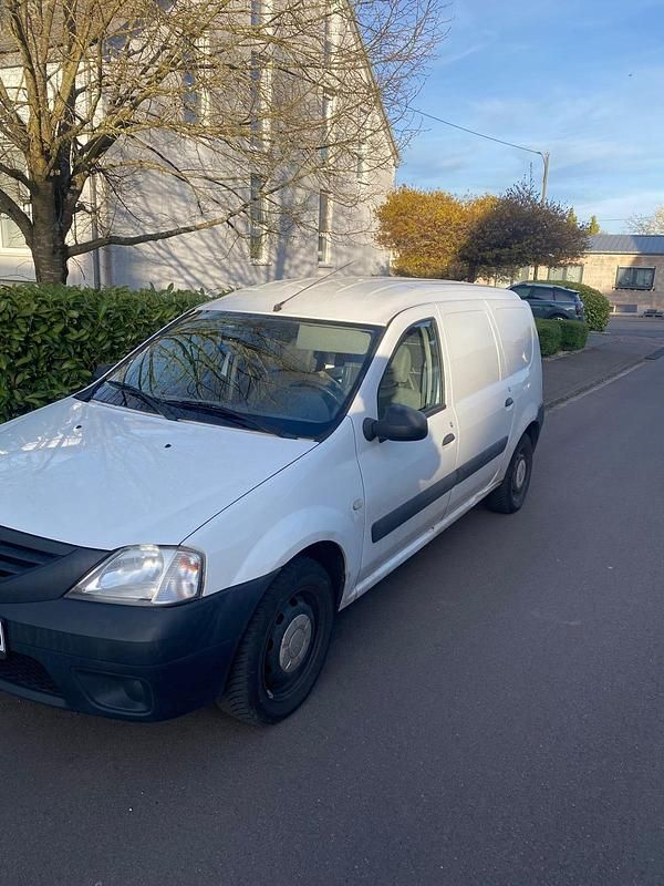 Gebraucht Dacia Logan 81 PS (59 kW) 2012 Weiß Kombi