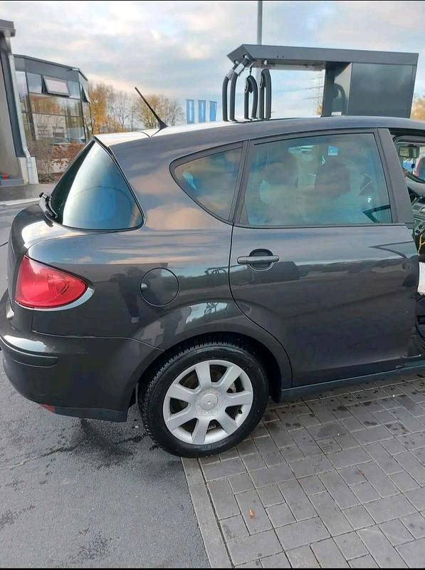 Gebraucht Seat Toledo 150 PS (110 kW) 2005 Schwarz Kleinwagen