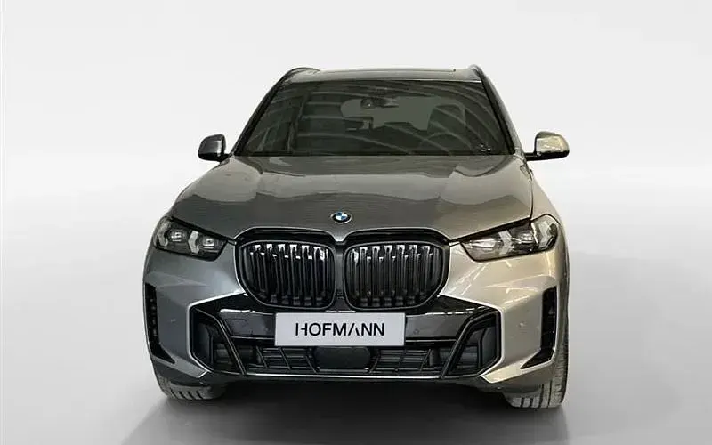 Neu BMW X5 Comfort Edition 313 PS (230 kW) 2026 Grau SUV