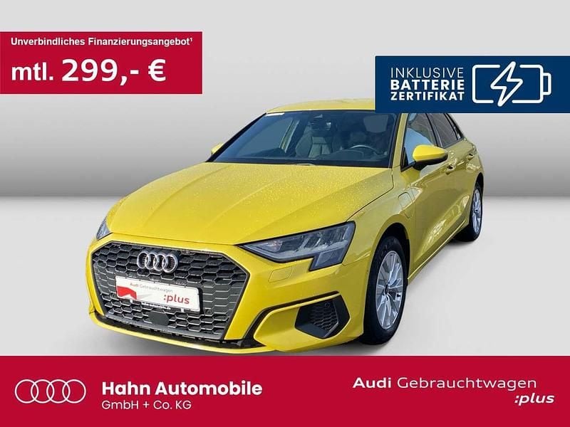 Pythongelb metallic Gebraucht 2022 Audi A3 Sport Limousine | 20.990 € (Superpreis) - Bild 1/3