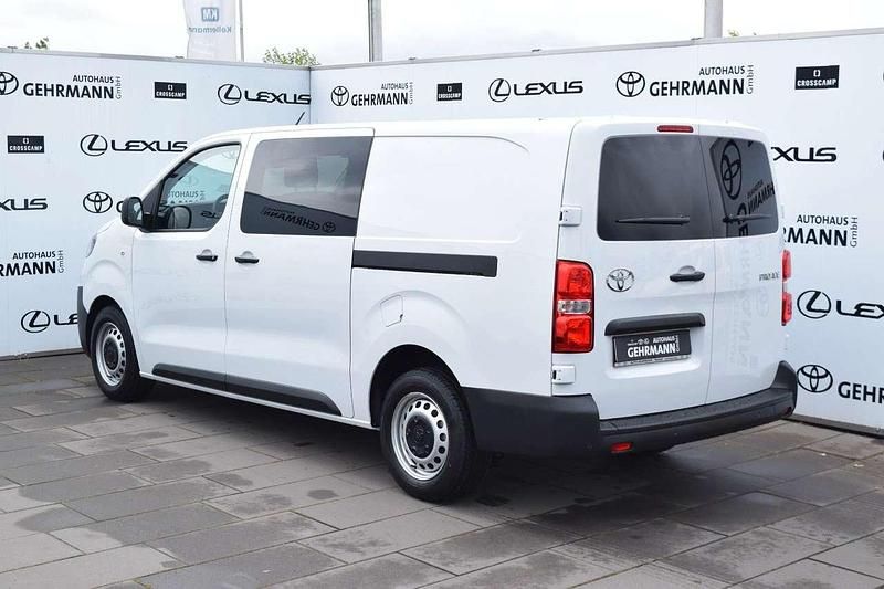 Neu Toyota Proace 144 PS (105 kW) 2025 Weiß Van / Kleinbus