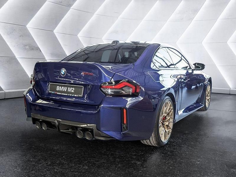 Neu BMW M2 Shadowline 530 PS (389 kW) 2026 Velvet blue Coupé