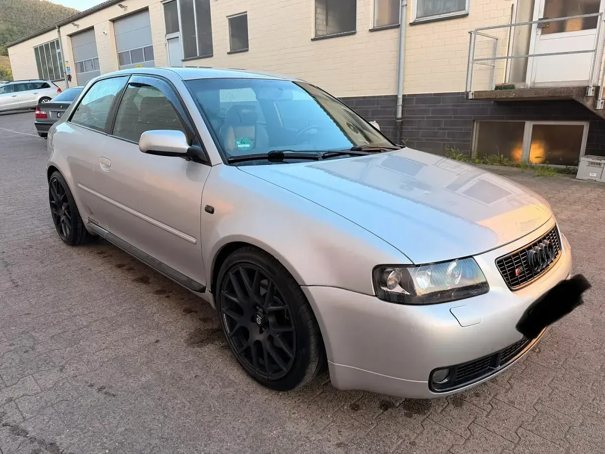 Gebraucht Audi S3 Sport 224 PS (164 kW) 2002 Silber Kleinwagen