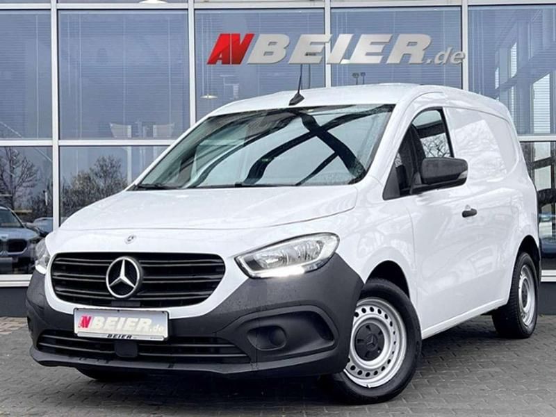 Gebraucht Mercedes Citan 110 95 PS (69 kW) 2023 Arktikweiss Kombi