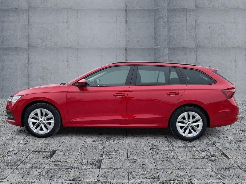 Gebraucht Skoda Octavia Style 150 PS (110 kW) 2021 Velvetrot premium metallic Kombi
