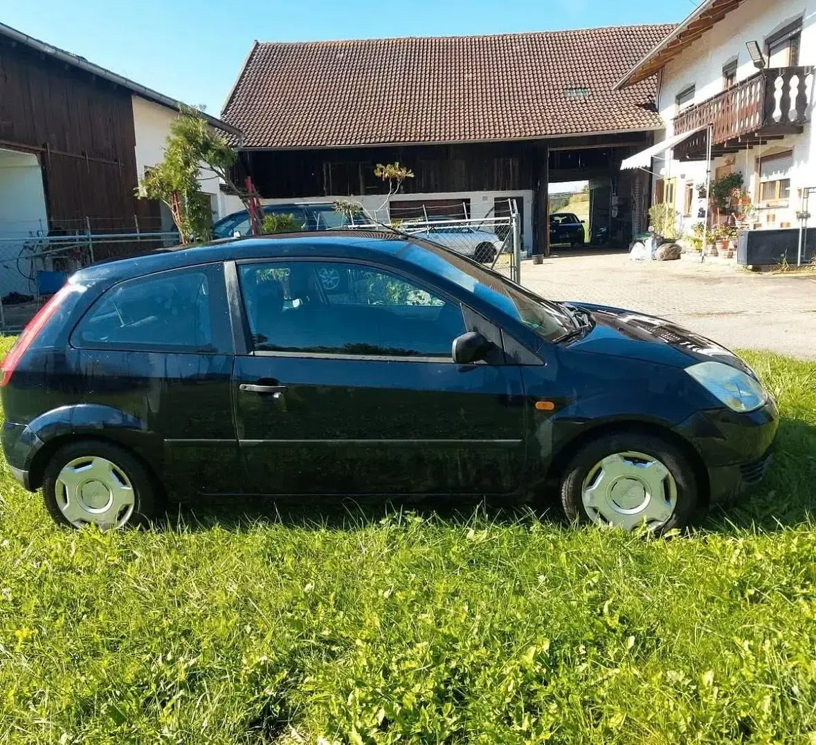 Gebraucht Ford Fiesta 60 PS (44 kW) 2003 Blau Kleinwagen