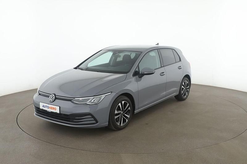 Grau Gebraucht 2021 VW Golf VIII United Limousine | 19.160 € (Fairer Preis) - Bild 1/3