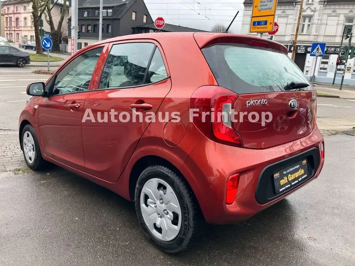 Gebraucht Kia Picanto Edition 7 67 PS (49 kW) 2020 Pop orange Kleinwagen