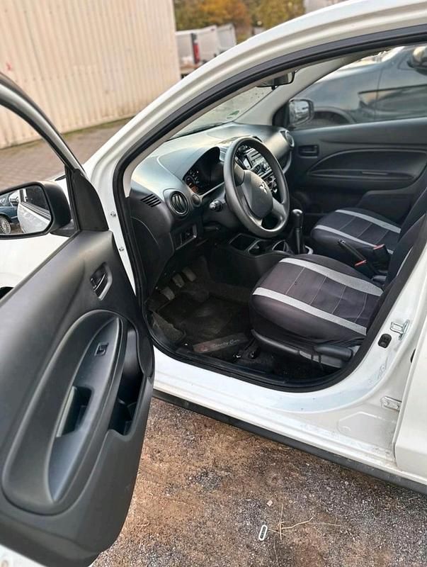 Weiß Gebraucht 2015 Mitsubishi Space Star Kleinwagen | 3.700 € (Superpreis) - Bild 1/4