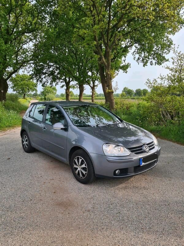 Grau Gebraucht 2007 VW Golf V Edition Limousine | 1.300 € (Superpreis) - Bild 1/4