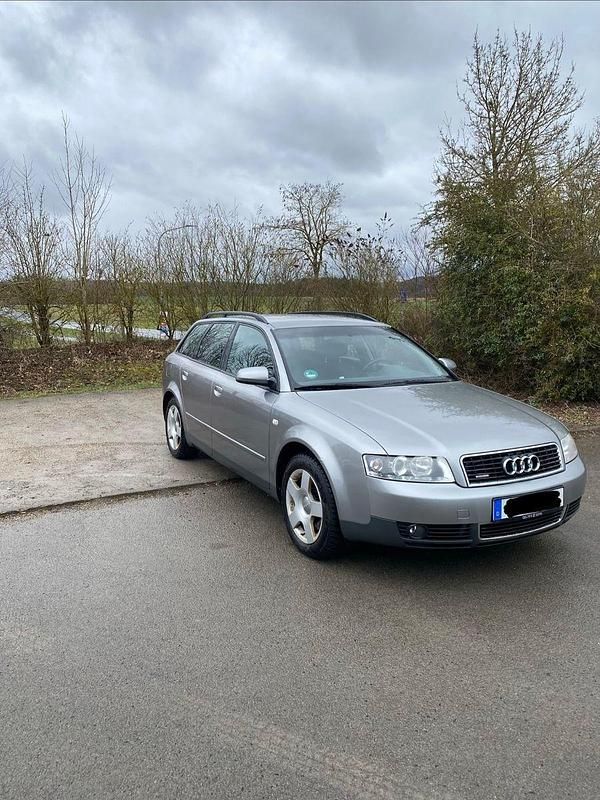 Gebraucht Audi A4 163 PS (119 kW) 2003 Grau Kombi