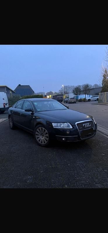 Usado Audi A6 230 HP (169 kW) 2006 Preto Sedan