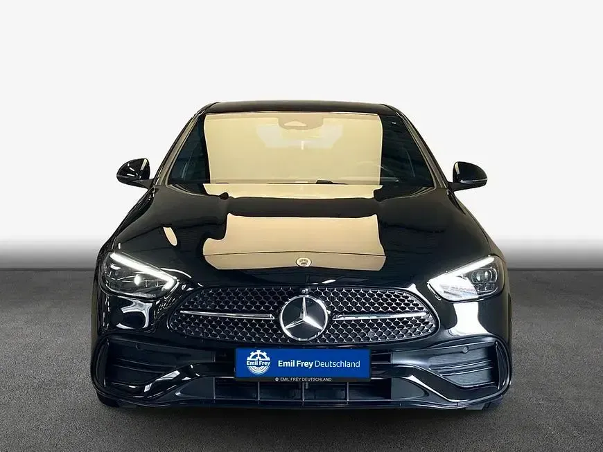 Gebraucht Mercedes C180 AMG 170 PS (125 kW) 2025 Obsidianschwarz metallic Limousine