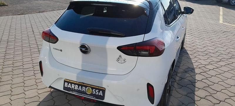 Gebraucht Opel Corsa-e 100 kW (136 PS) 2023 Weiß Kleinwagen