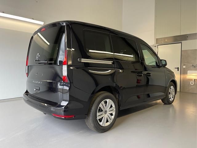 Neu VW Caddy 116 PS (85 kW) 2026 Metallic Van / Kleinbus