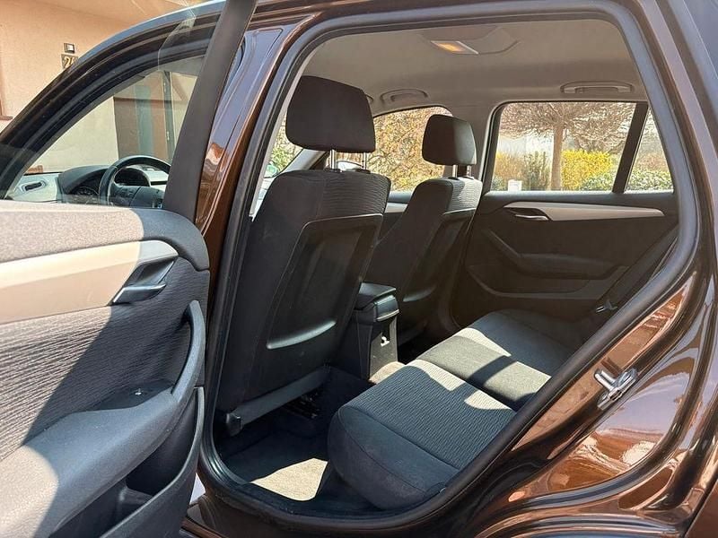 Gebraucht BMW X1 143 PS (105 kW) 2013 Braun SUV