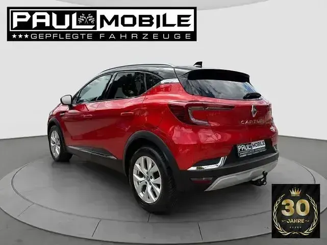 Gebraucht Renault Captur Intens 158 PS (116 kW) 2021 Rot SUV