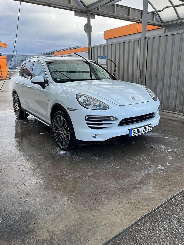Gebraucht Porsche Cayenne 245 PS (180 kW) 2014 Weiß SUV