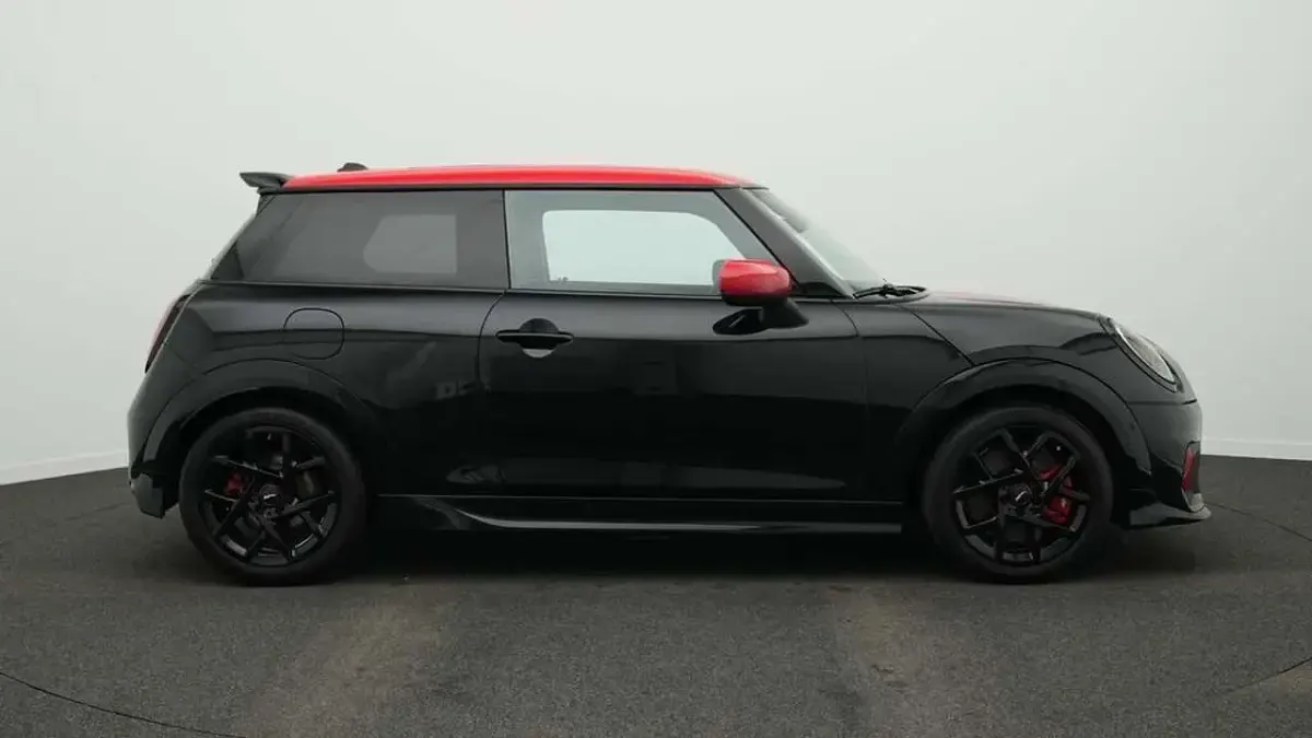 Usata Mini John Cooper Works 231 CV (169 kW) 2025 Nero Utilitaria
