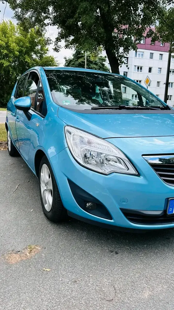 Gebraucht Opel Meriva 101 PS (74 kW) 2011 Blau Van / Kleinbus