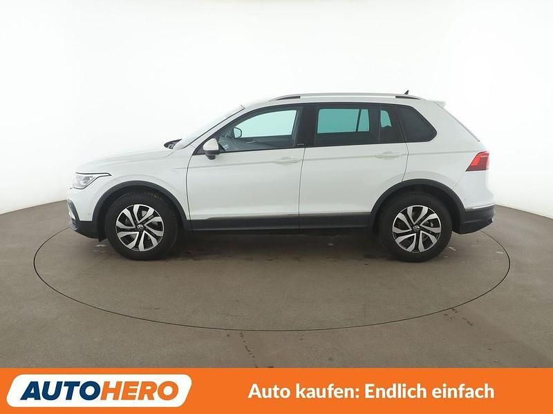 Gebraucht VW Tiguan Active 150 PS (110 kW) 2022 Weiß SUV