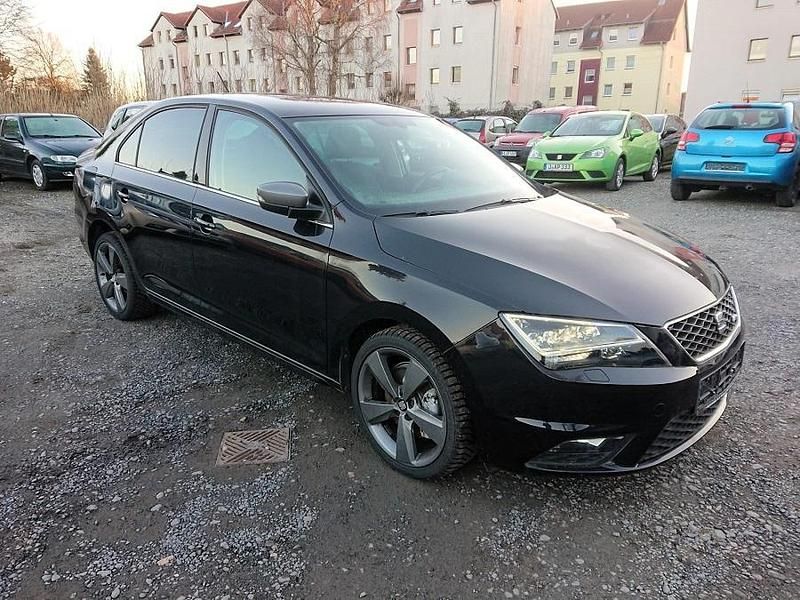 Gebraucht Seat Toledo FR-Line 110 PS (80 kW) 2018 Schwarz metallic Kleinwagen