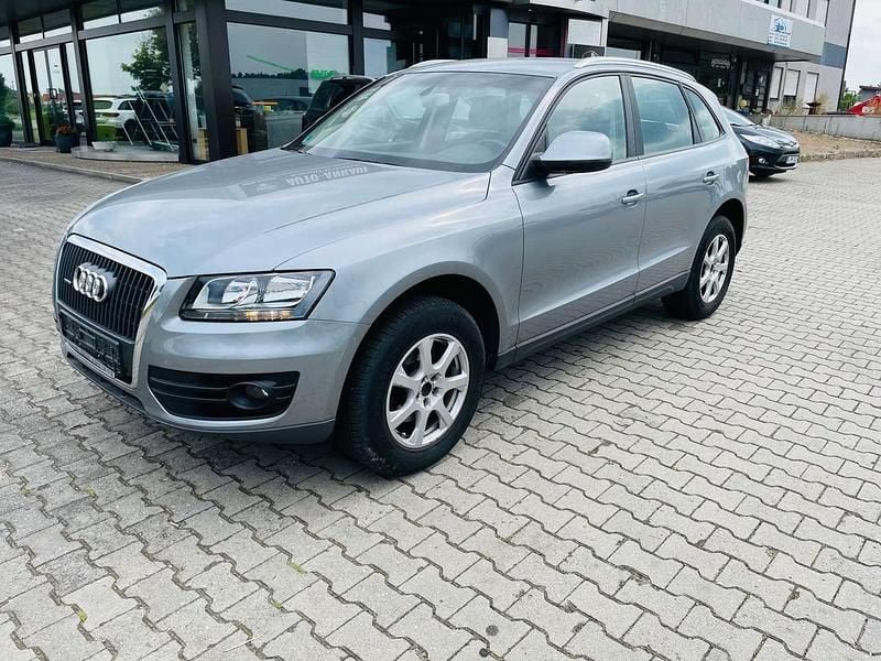 Gebraucht Audi Q5 179 PS (131 kW) 2010 Quarzgrau metallic SUV
