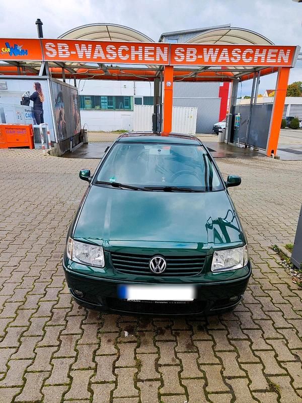 Grün Gebraucht 2000 VW Polo Kleinwagen | 2.400 € (Teuer) - Bild 1/4