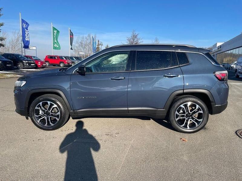 Gebraucht Jeep Compass Limited 131 PS (96 kW) 2023 Blau SUV