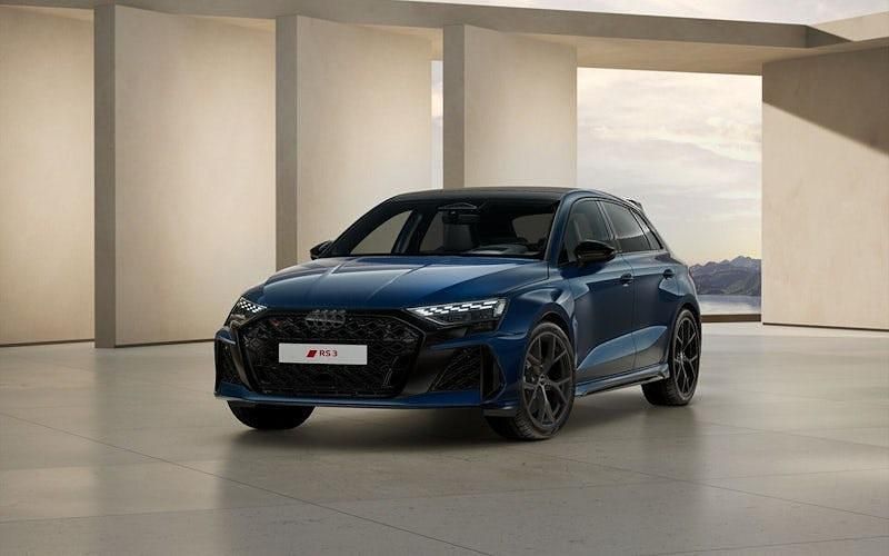 Neu Audi RS3 Comfort 400 PS (294 kW) 2025 Blau Limousine