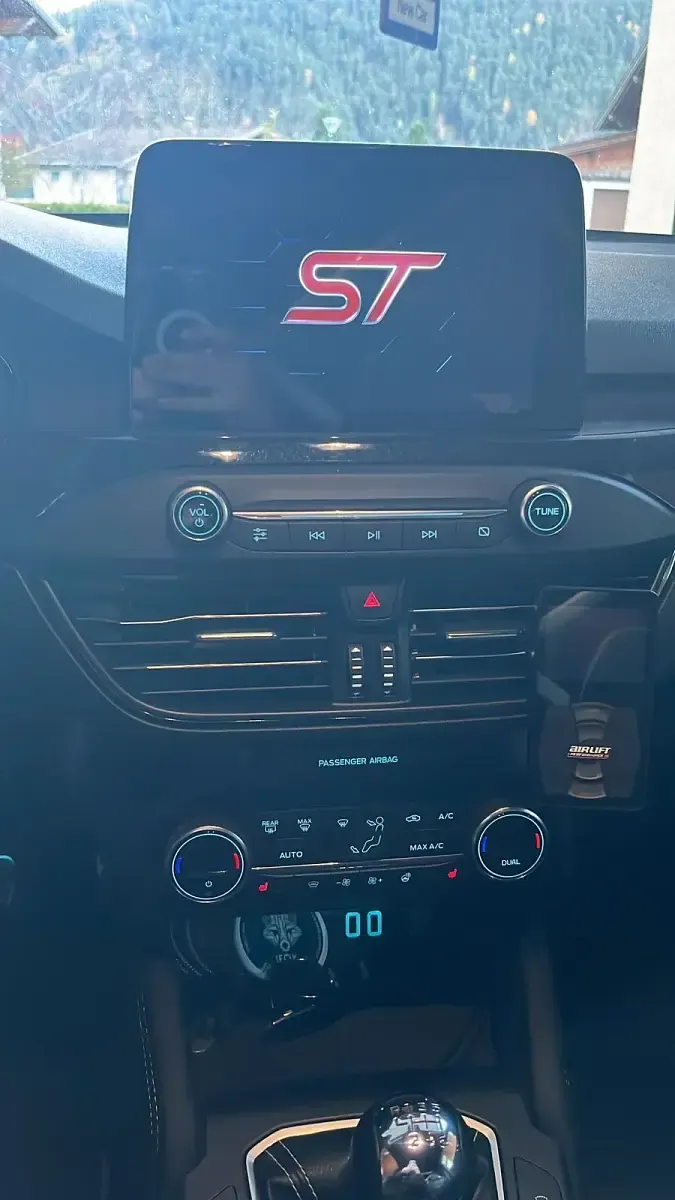 Gebraucht Ford Focus ST 280 PS (205 kW) 2021 Grau Kleinwagen