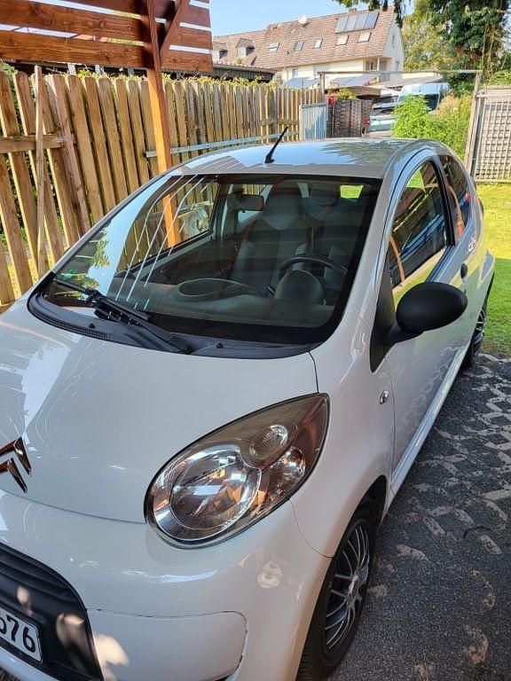 Weiß Gebraucht 2008 Citroën C1 Style Kleinwagen | 1.200 € (Fairer Preis) - Bild 1/4